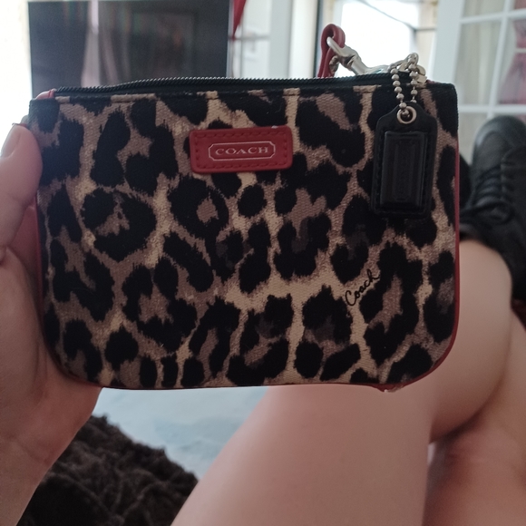 Coach Small Purse/Wristlet - Picture 2 of 7